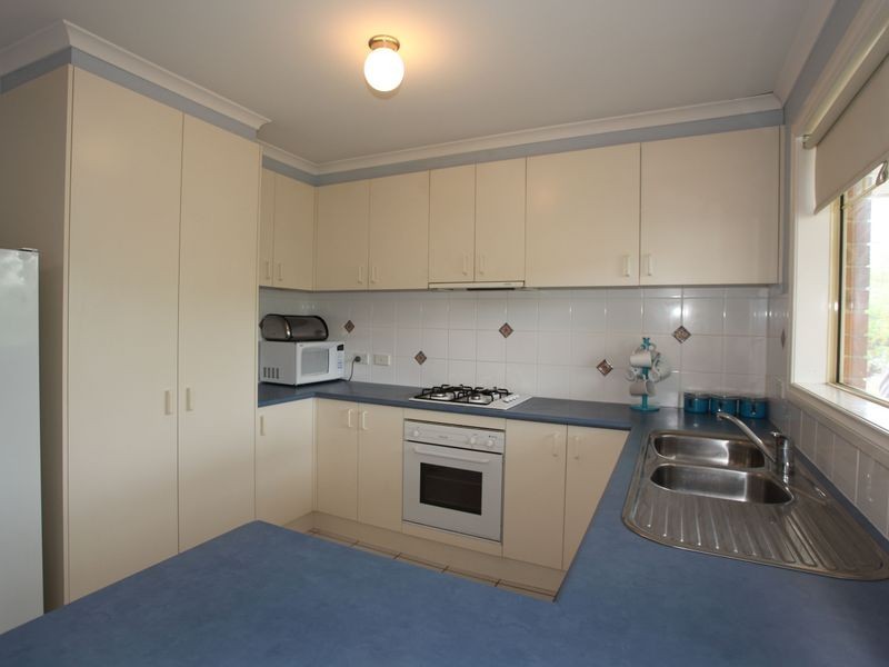 2A Clearview Court, Garfield VIC 3814