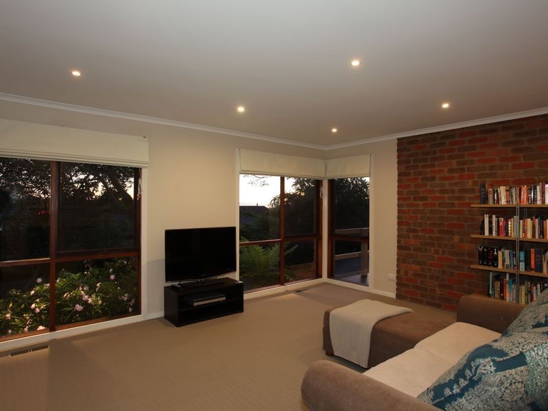 69 Ahern Road, Pakenham VIC 3810