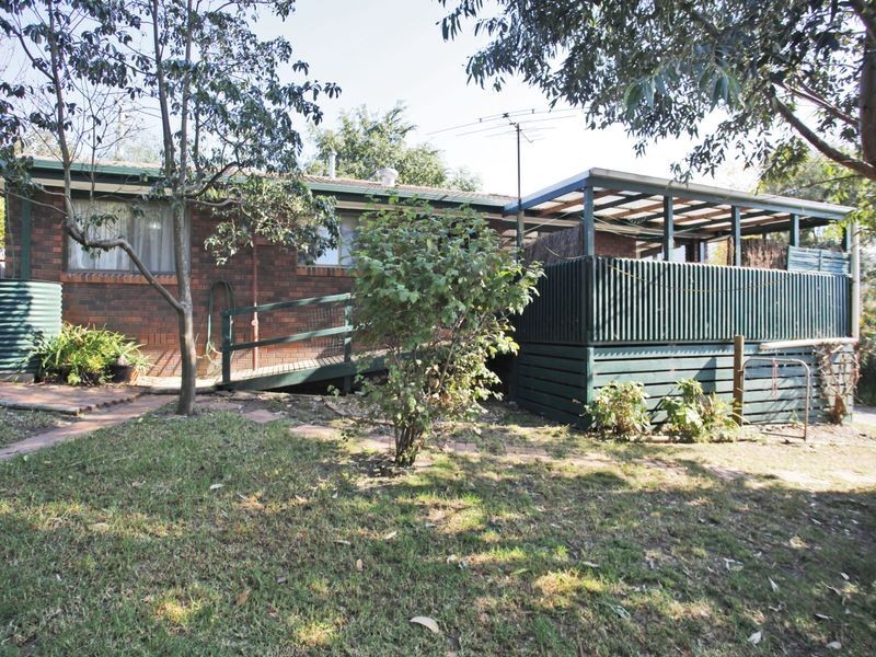 66 Ahern Road, Pakenham VIC 3810