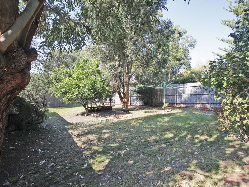 66 Ahern Road, Pakenham VIC 3810