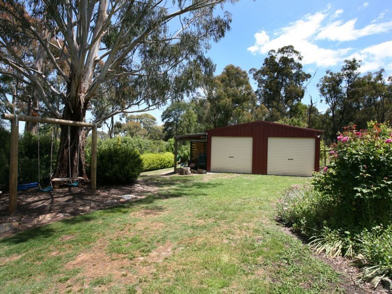 17 Garfield Road, Garfield VIC 3814