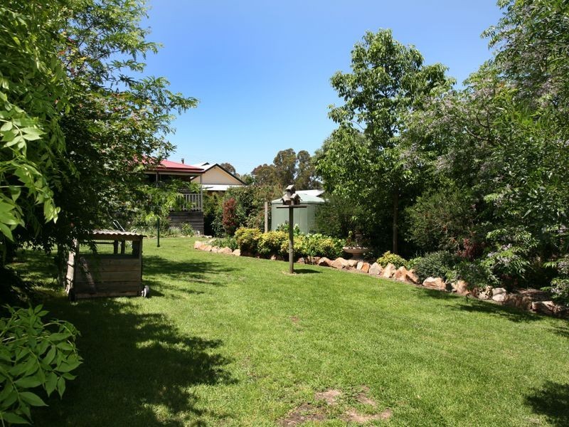 17 Garfield Road, Garfield VIC 3814