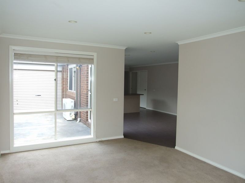 5 Como Chase, Pakenham VIC 3810