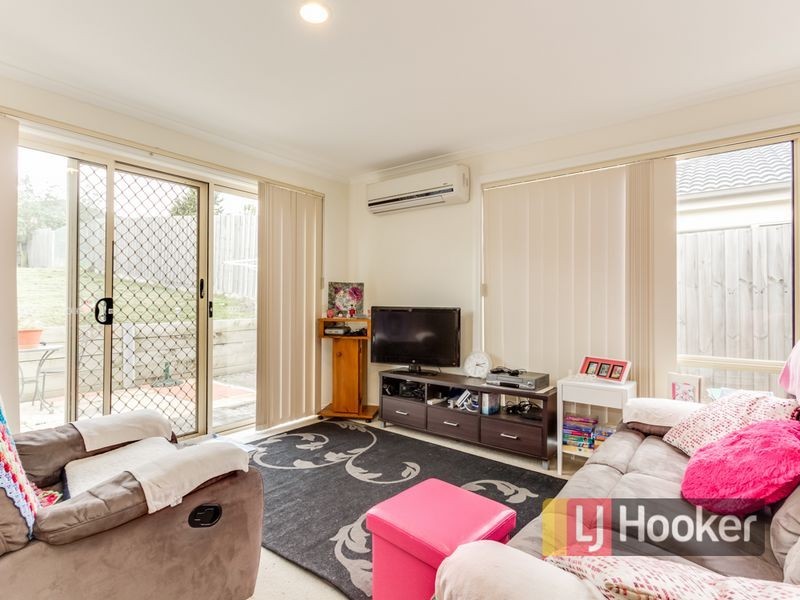 7/12 Renlik Court, Pakenham VIC 3810