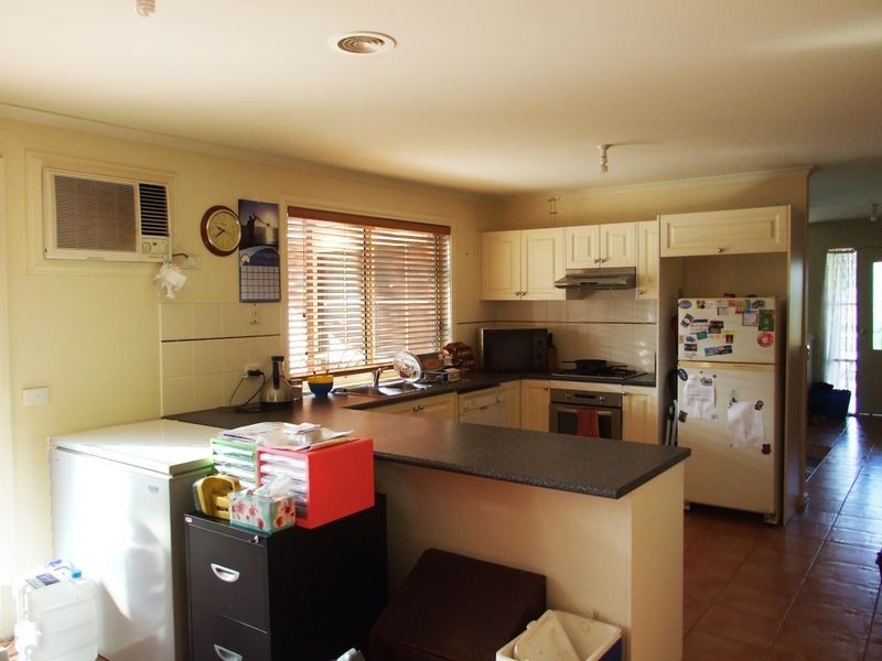 35 Ebony Drive, Pakenham VIC 3810