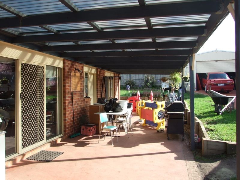 35 Ebony Drive, Pakenham VIC 3810