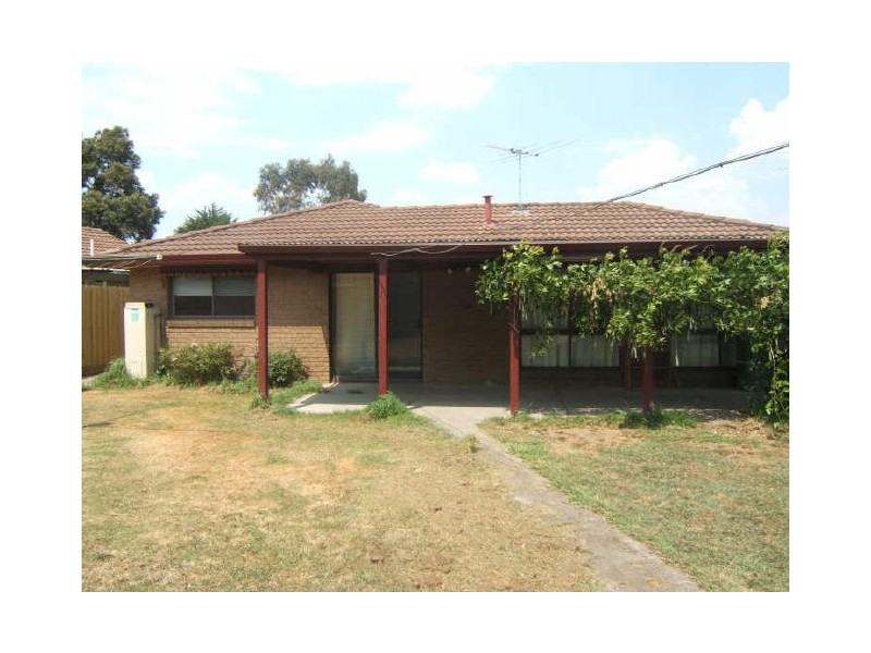 26 Paramount Way, Pakenham VIC 3810