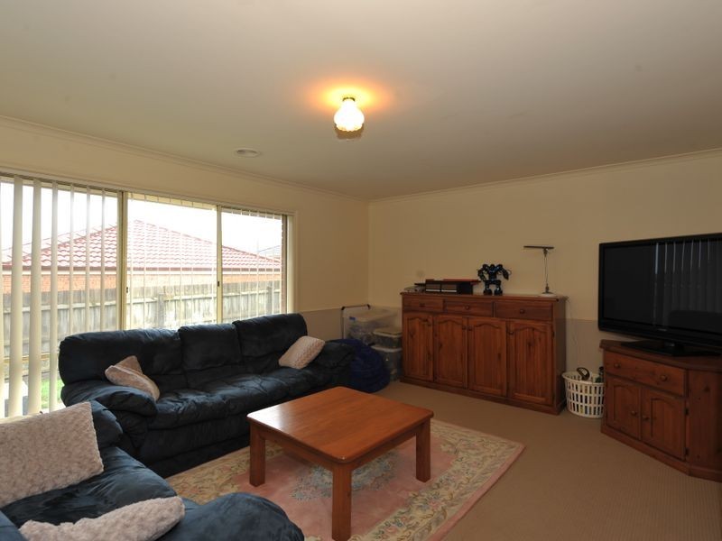 31 Ben Drive, Pakenham VIC 3810