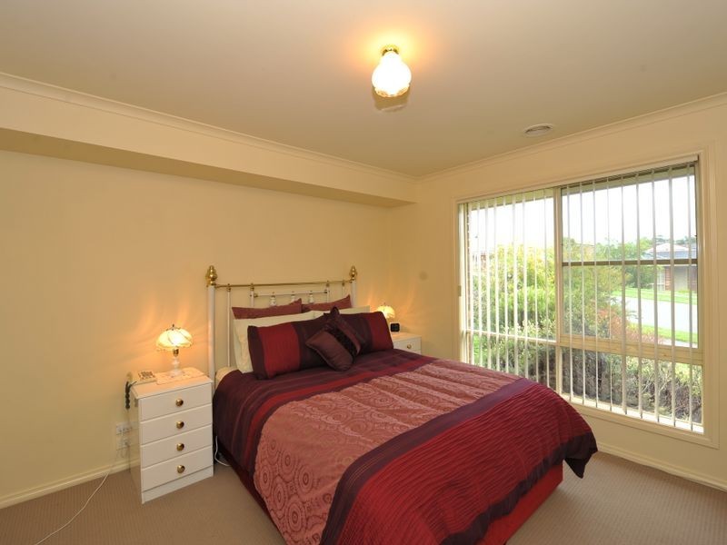 31 Ben Drive, Pakenham VIC 3810