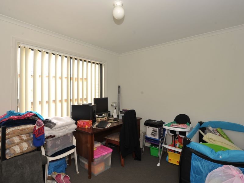 4/22 Parman Avenue, Pakenham VIC 3810