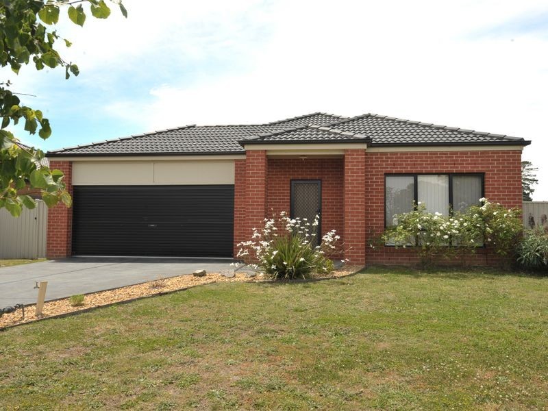 47 The Circuit, Pakenham VIC 3810