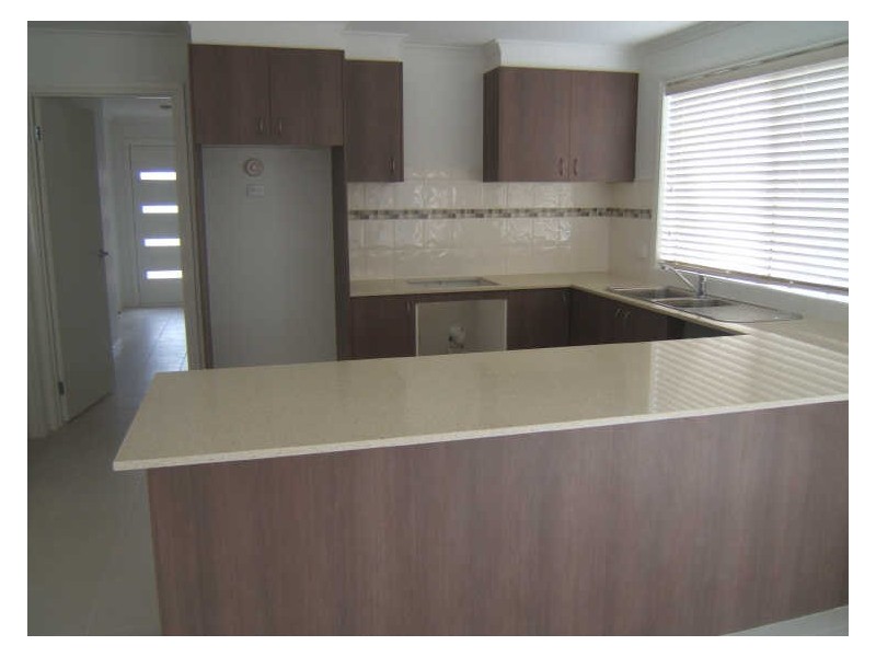 94 Leigh Drive, Pakenham VIC 3810