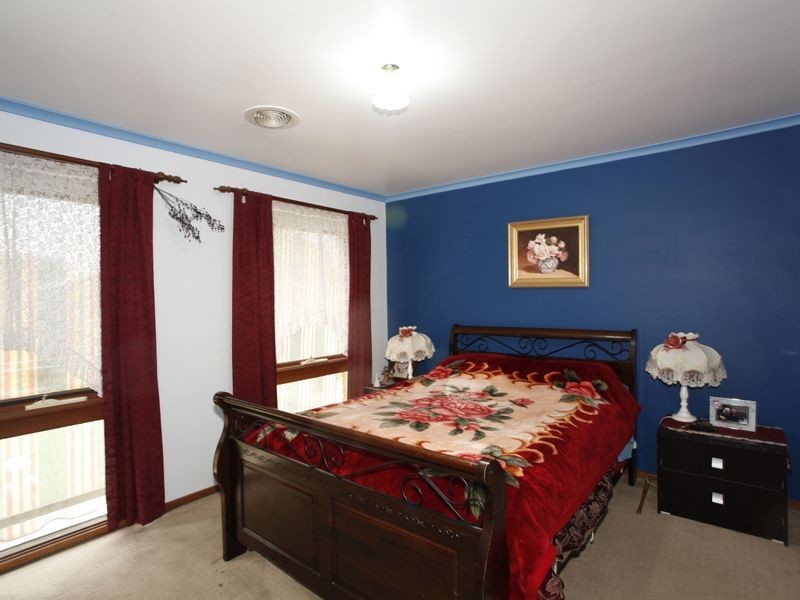 9 Marson Court, Pakenham VIC 3810