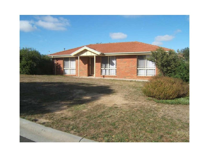 31 Meeking Drive, Pakenham VIC 3810