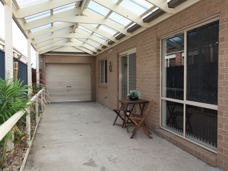 14 Banksia Grove, Pakenham VIC 3810