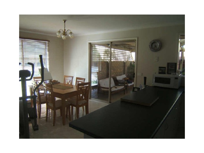 25 McMaster Court, Pakenham VIC 3810