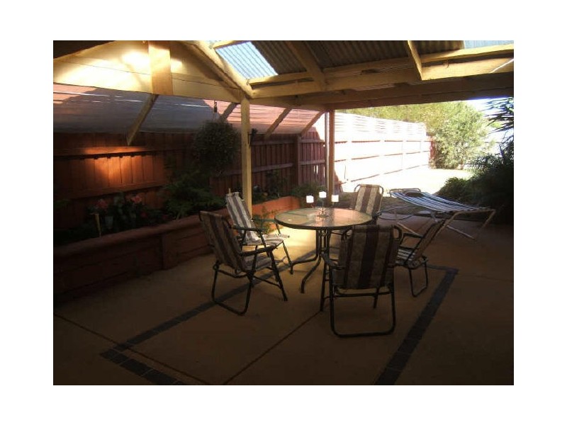 25 McMaster Court, Pakenham VIC 3810