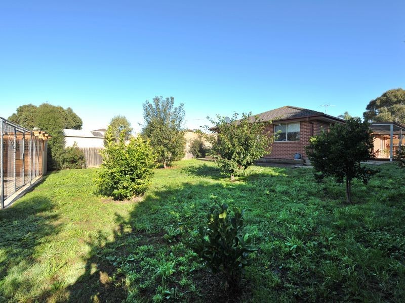 1 Paramount Way, Pakenham VIC 3810