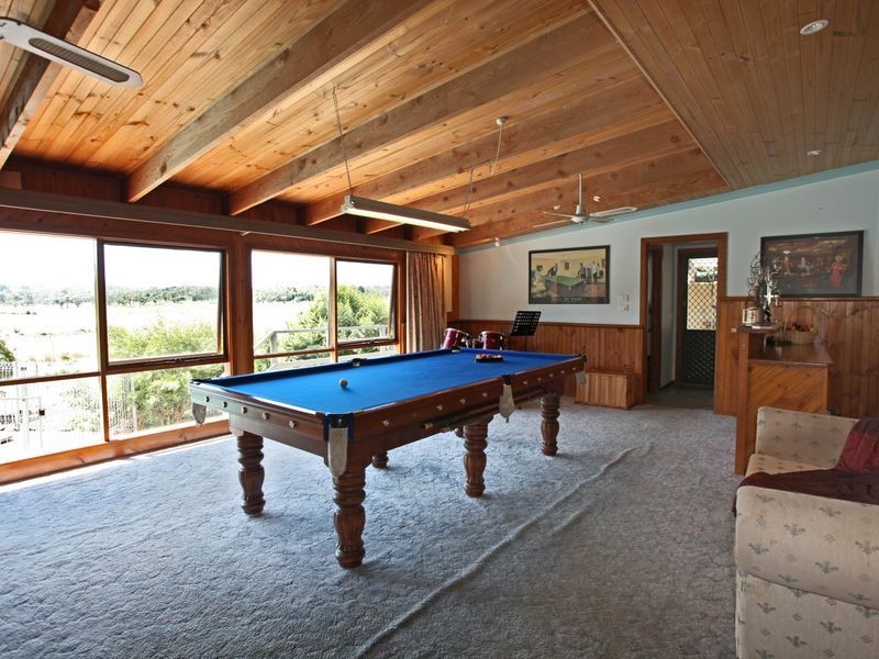 357 Brown Road, Officer VIC 3809