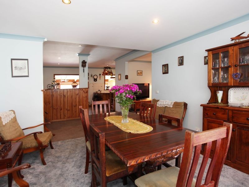 357 Brown Road, Officer VIC 3809