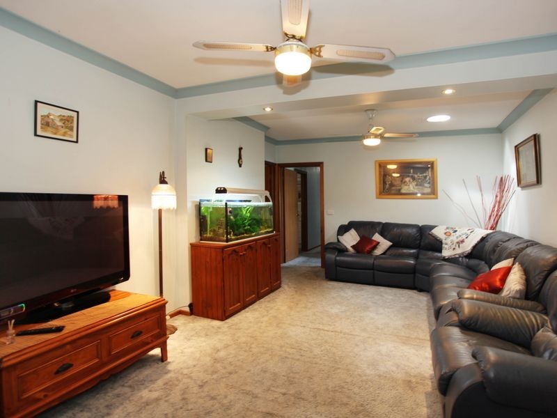 357 Brown Road, Officer VIC 3809