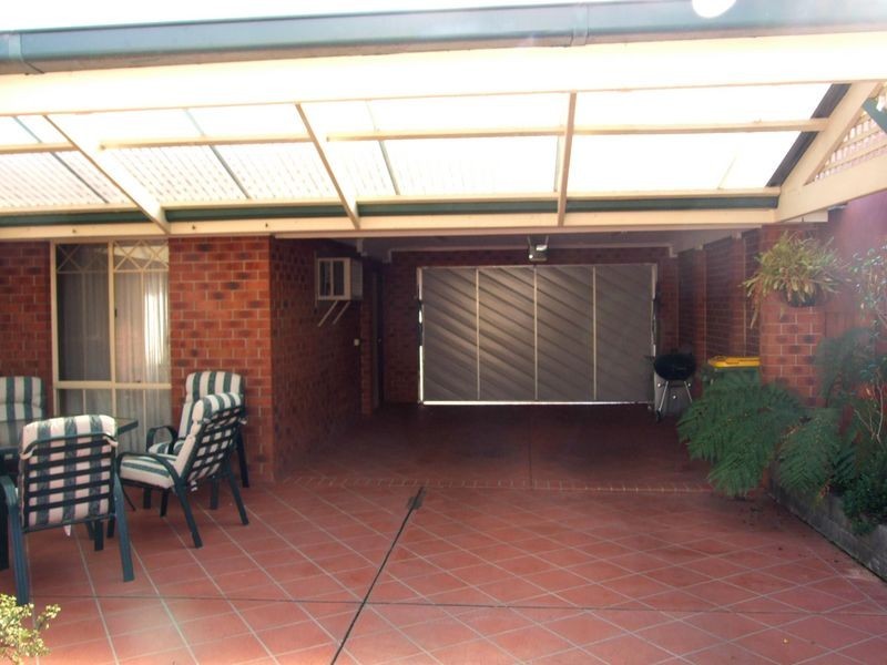 18 Mcmaster Court, Pakenham VIC 3810