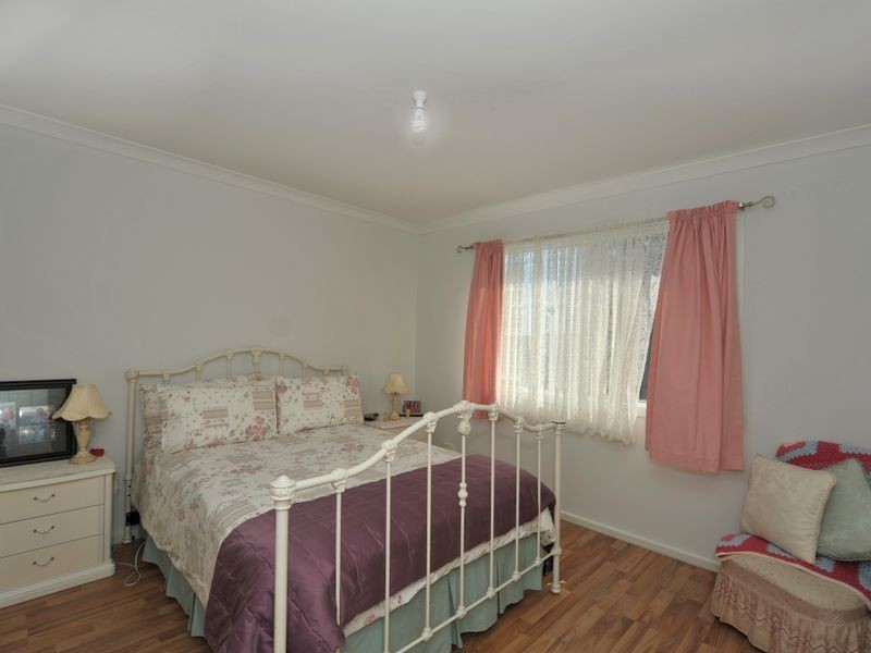 8 Caspian Chase, Pakenham VIC 3810