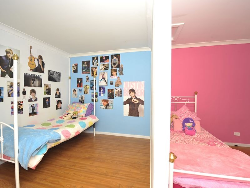 8 Caspian Chase, Pakenham VIC 3810