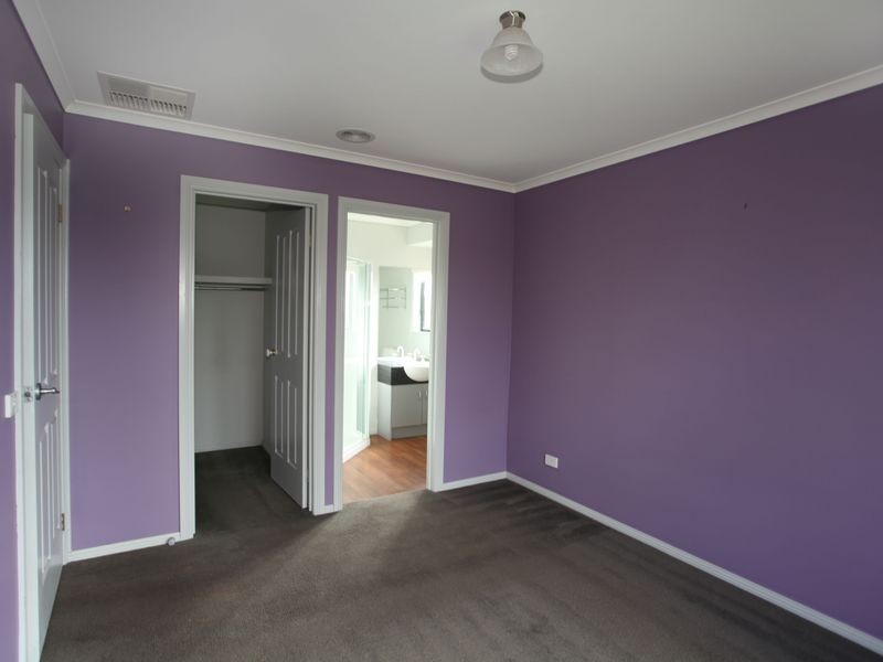 14 Storey Drive, Pakenham VIC 3810