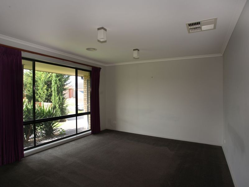 14 Storey Drive, Pakenham VIC 3810