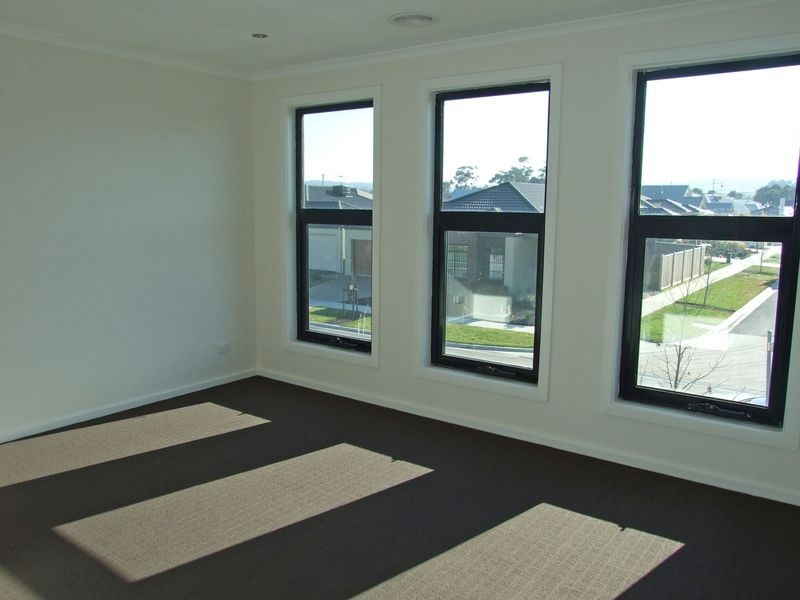 10 Georgetown Way, Officer VIC 3809
