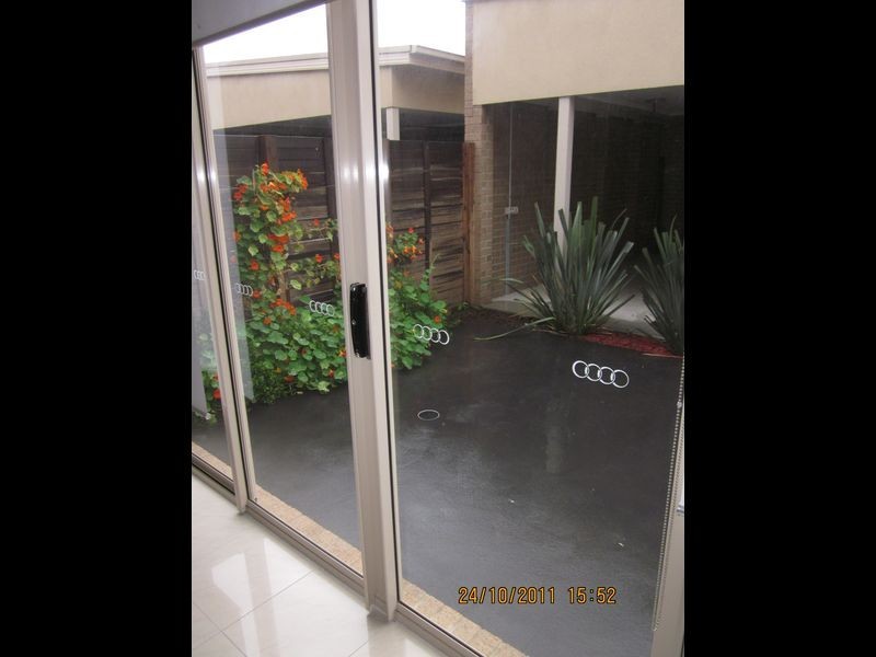 16 Dealbata Lane, Pakenham VIC 3810