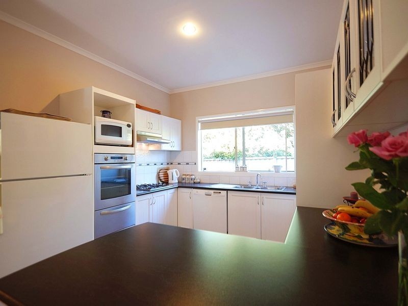 6 Yarra Close, Pakenham VIC 3810