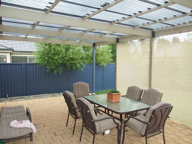 10 Stringy Bark Circuit, Pakenham VIC 3810