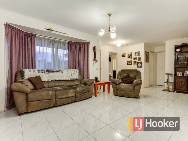 52 Parman Avenue, Pakenham VIC 3810