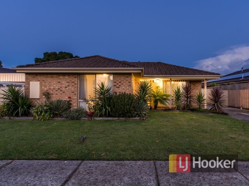 52 Parman Avenue, Pakenham VIC 3810