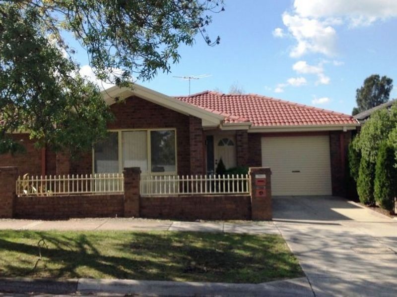 3/49 Princes Highway, Pakenham VIC 3810