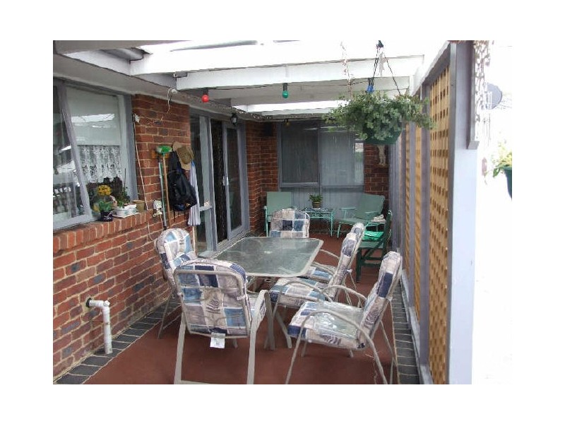 29 Cameron Way, Pakenham VIC 3810