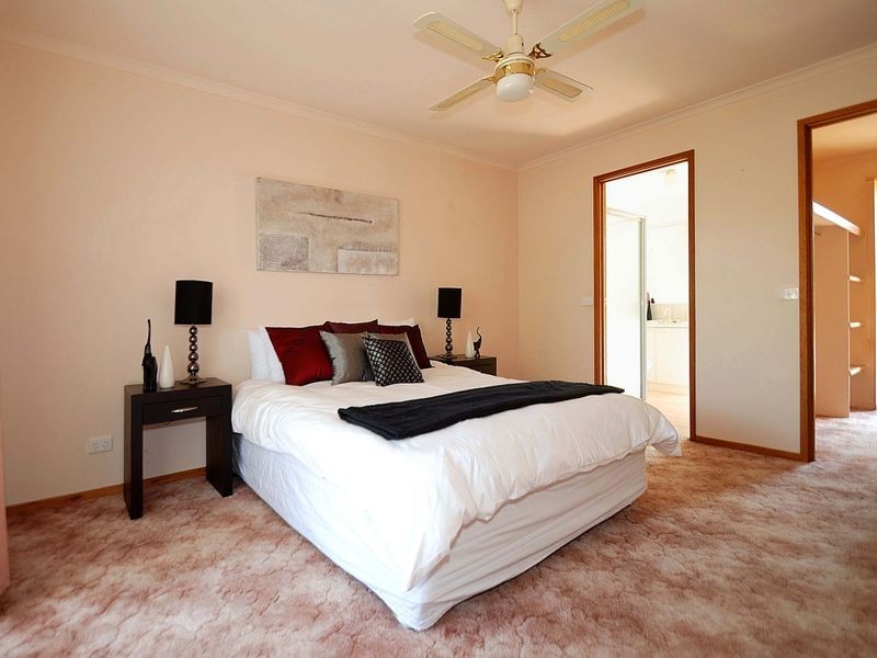 1 Malcolm Court, Pakenham VIC 3810