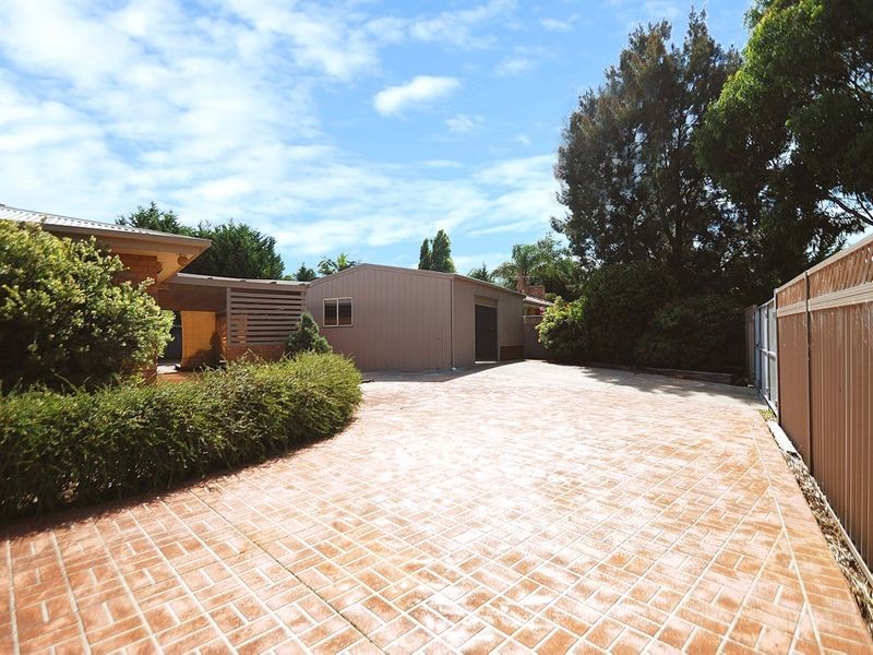 1 Malcolm Court, Pakenham VIC 3810