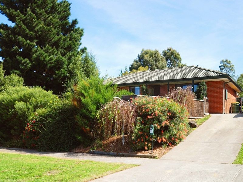 165 Ahern Road, Pakenham VIC 3810