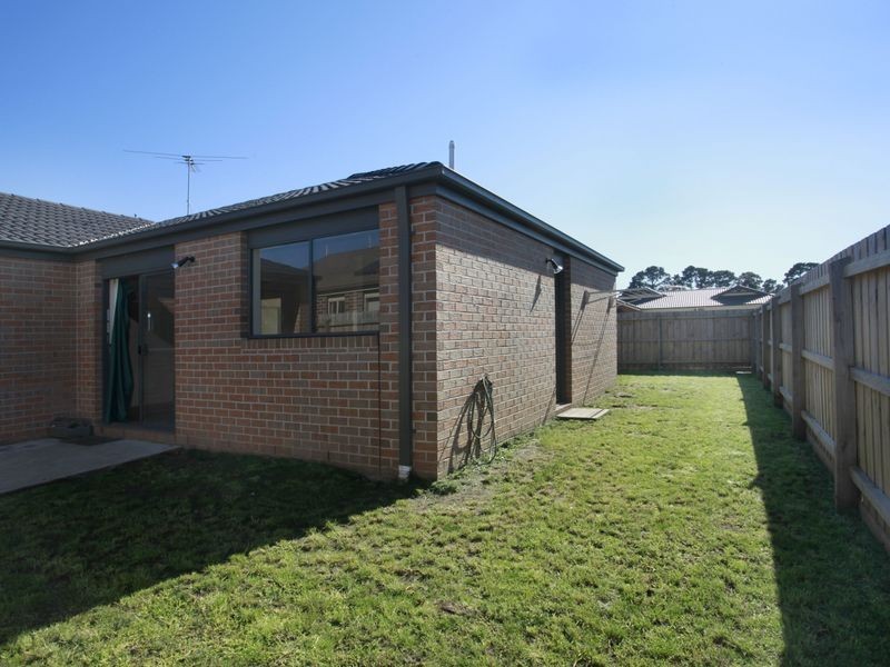 30 Pomegranate Way, Pakenham VIC 3810