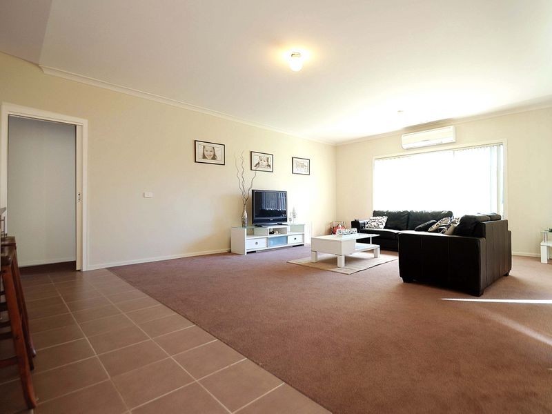 3 Mia Drive, Pakenham VIC 3810