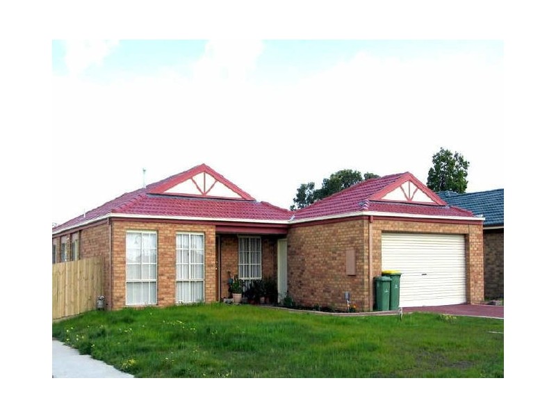 12 Gillian Place, Pakenham VIC 3810