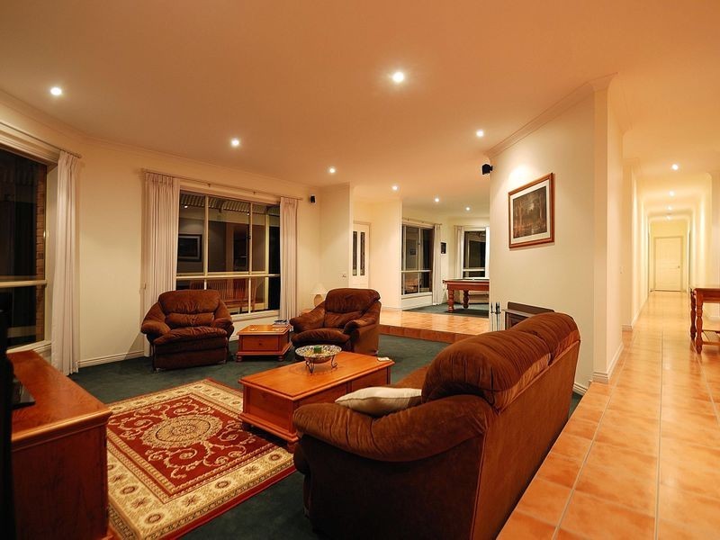 84 Murrawong Road, Maryknoll VIC 3812