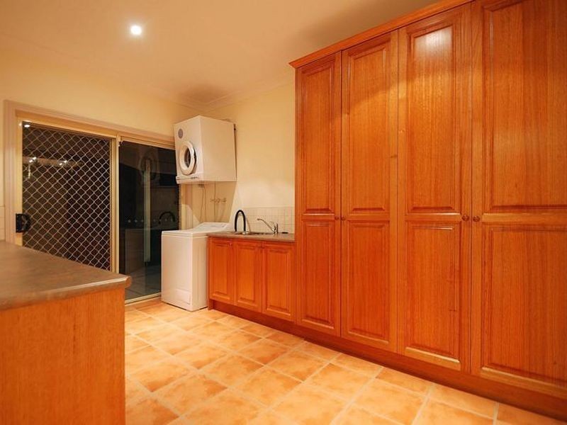 84 Murrawong Road, Maryknoll VIC 3812