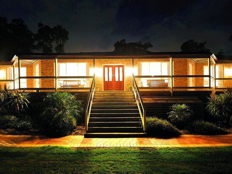 84 Murrawong Road, Maryknoll VIC 3812