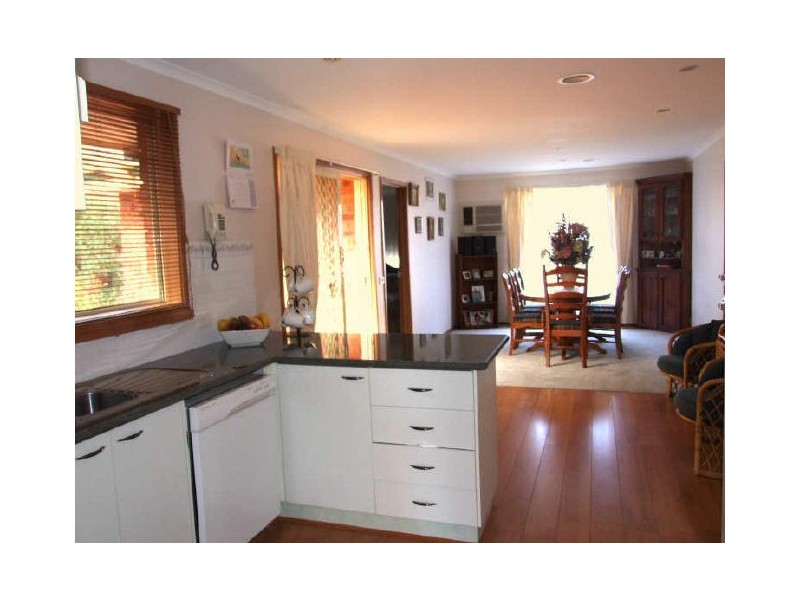 18 McMaster Court, Pakenham VIC 3810