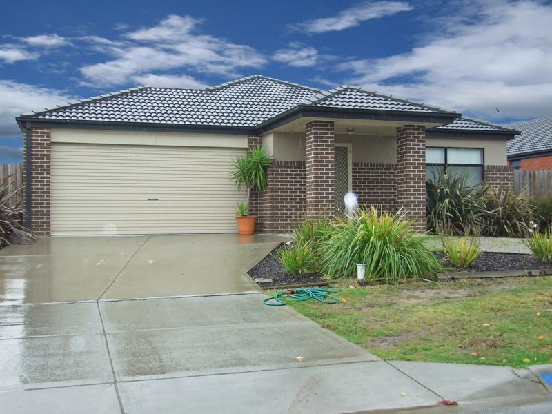 5 Osprey Court, Pakenham VIC 3810
