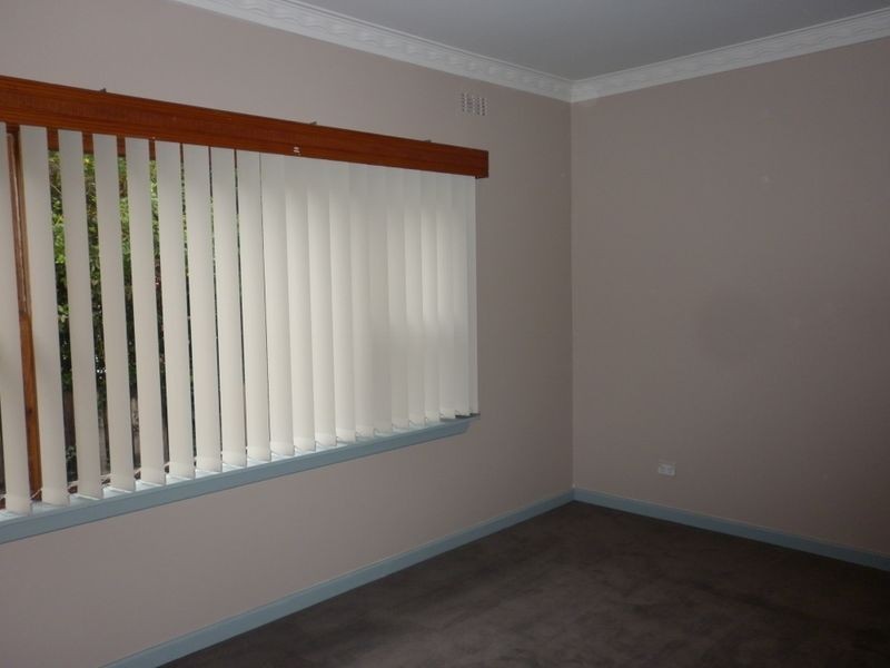 28 Rogers Street, Pakenham VIC 3810